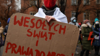 Együtt tüntettek a vállalkozók és az abortusztilalom ellen tiltakozók Varsóban