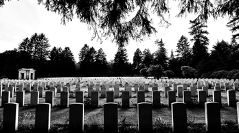 Növekszik a nyomás a temetkezési vállalkozásokon és a hamvasztóüzemeken