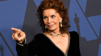 Sophia Loren a Vétlen Balthazár című kultikus film újrafeldolgozásában vállalt szerepet