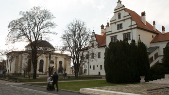 Kijárási tilalmat vezetnek be Szlovákiában