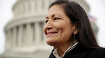 Az Egyesült Államoknak őslakos, indián származású belügyminisztere lesz