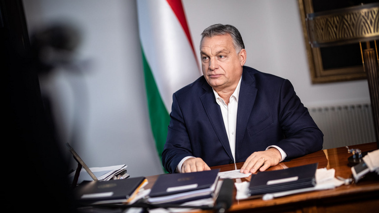 Orbán Viktor: Változatlan formában fél évvel meghosszabbítjuk a hitelmoratóriumot