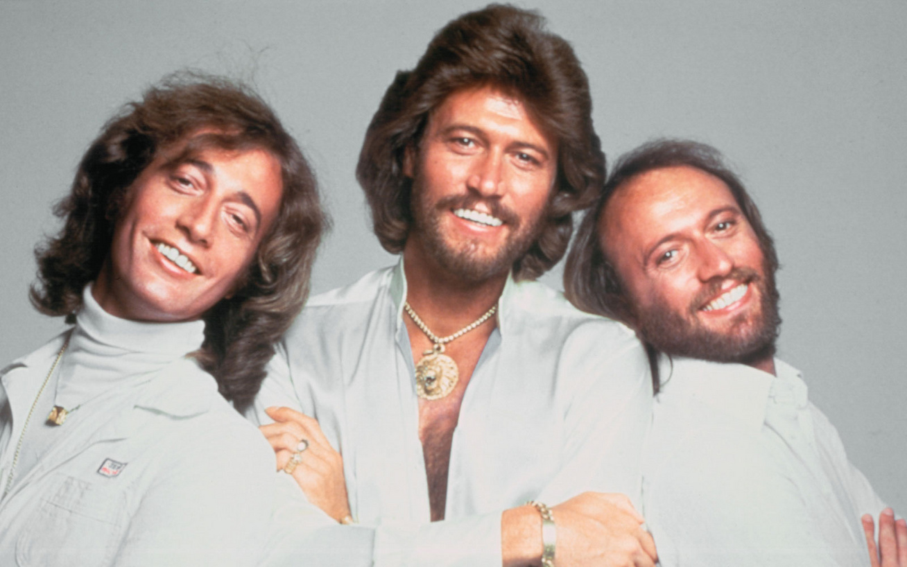 barry-gibb-cover