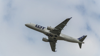 Rábólintott az Európai Bizottság, megkaphatja az 1,8 milliárd złoty állami támogatást a LOT lengyel légitársaság
