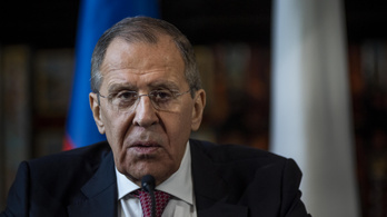 Szergej Lavrov párbeszédet sürget a Líbiában szemben álló felek között