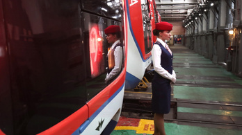 Munkába álltak az első metróvezetőnők Moszkvában