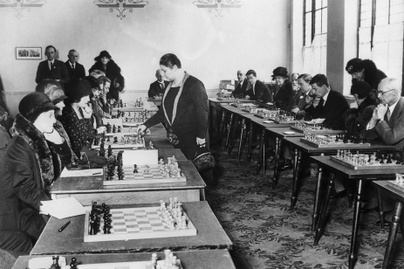 Ő a sakktörténelem első női világbajnoka: Vera Menchik már A vezércsel története előtt óriási sikereket ért el