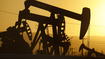 Szaúd-Arábia csökkenti olajtermelését