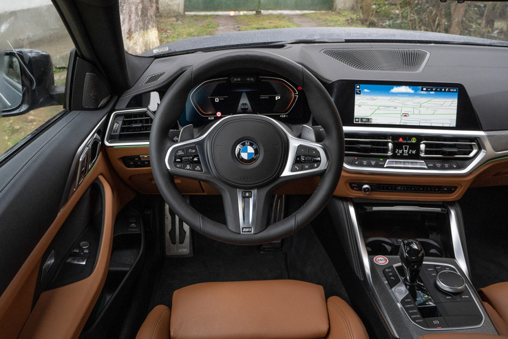 A BMW nagyot megy manapság elegánsan klasszikus belső design terén
