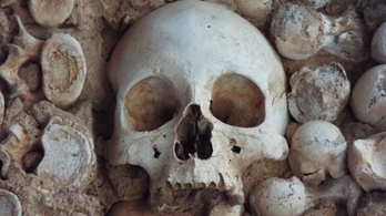 Tárolóedényekben eltemetett emberi koponyákat őrző sírokat tártak fel Délnyugat-Kínában