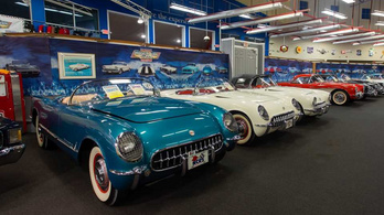 Komplett kollekcióját elárverezi egy amerikai autómúzeum