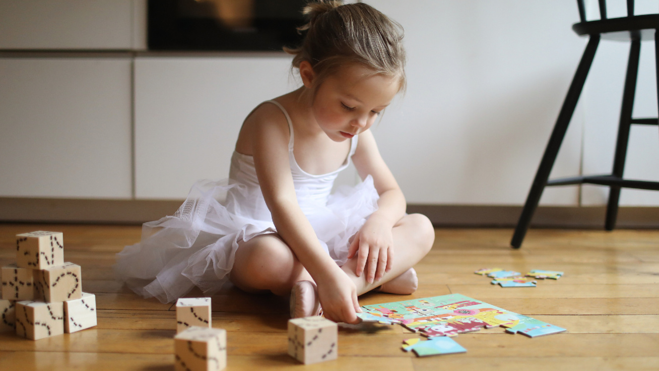 6 játék, ami növeli a gyerek IQ-ját: egészen kicsi kortól elkezdheted