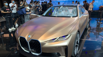 Duplázná idén az elektromos autók gyártását a BMW