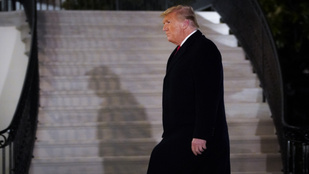 Nem díjazzák az amerikaiak a Capitolium ostromát, zuhant Trump népszerűsége