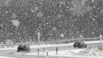 Jön a hó, és szépen beborítja a fél Magyarországot