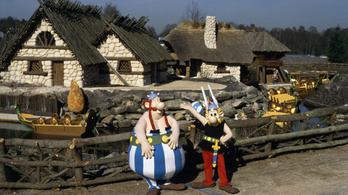 Az állatvédők nyomására bezárja az akváriumot az Asterix vidámpark