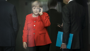 Angela Merkel meghívta Joe Bident
