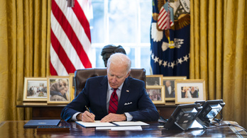 Joe Biden visszavonta Donald Trump egyik abortusztörvényét