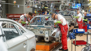 Visszatér a három műszakos munkarendre az Audi Hungaria