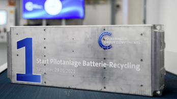 Akkumulátor-újrahasznosító üzemet nyitott a Volkswagen