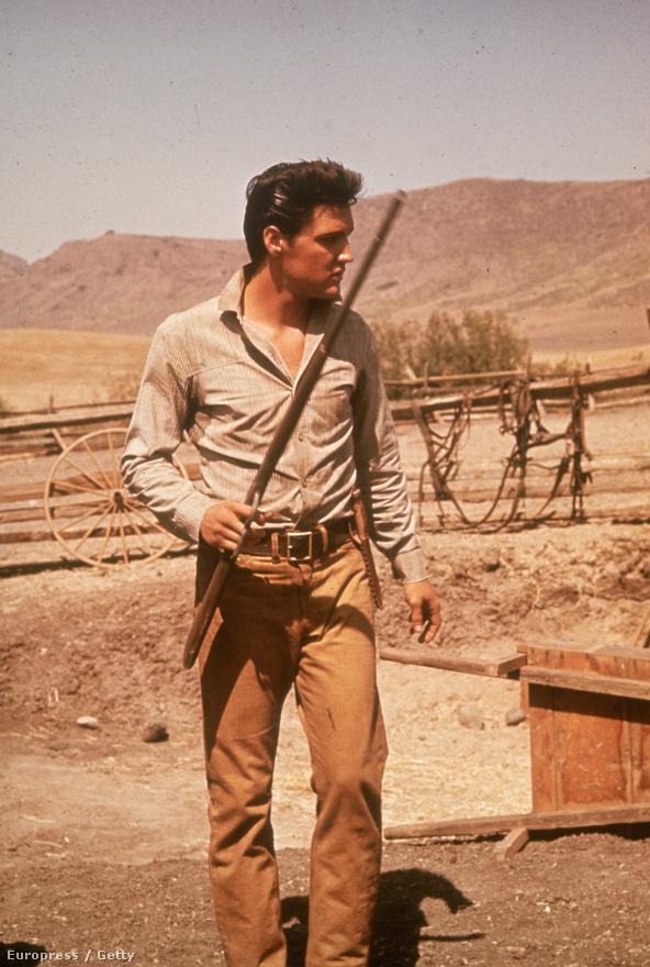 Elvis Presley a rancson.