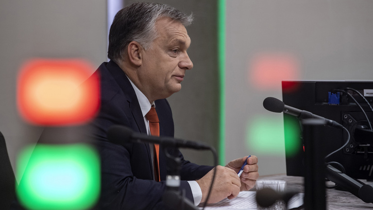 Orbán Viktor: Húsvétig mindenkit beolthatnak, aki regisztrált