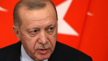 Erdogan szerint terrorszervezetet támogat az Egyesült Államok
