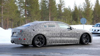 Mégsem készül el a Jaguar új csúcsmodellje