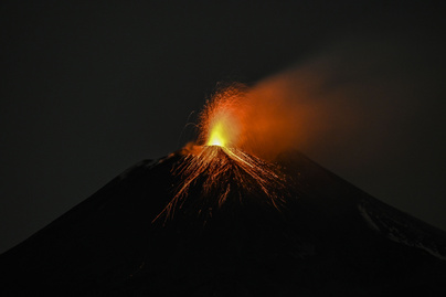 Képeken, ahogy kitör Európa legmagasabb működő vulkánja: az Etna ilyenkor félelmetes látvány