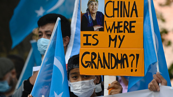 Kanada szerint is népirtás, amit Peking az ujgurokkal csinál