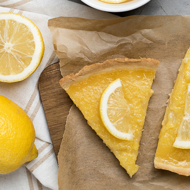 Abbahagyhatatlanul finom citromos pite: az omlós tésztán lágy krém terül el