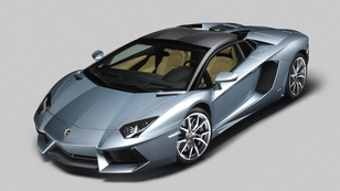 Készül a születésnapi Lamborghini