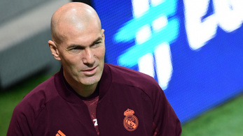 Zidane marasztalja Sergio Ramost a Real Madridnál
