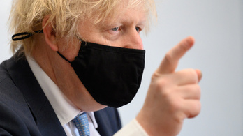 Boris Johnsont beoltják az AstraZenecával