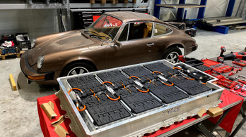 Porsche 912E elektromos átépítés | Galvanikus Kozma Gréta 1.