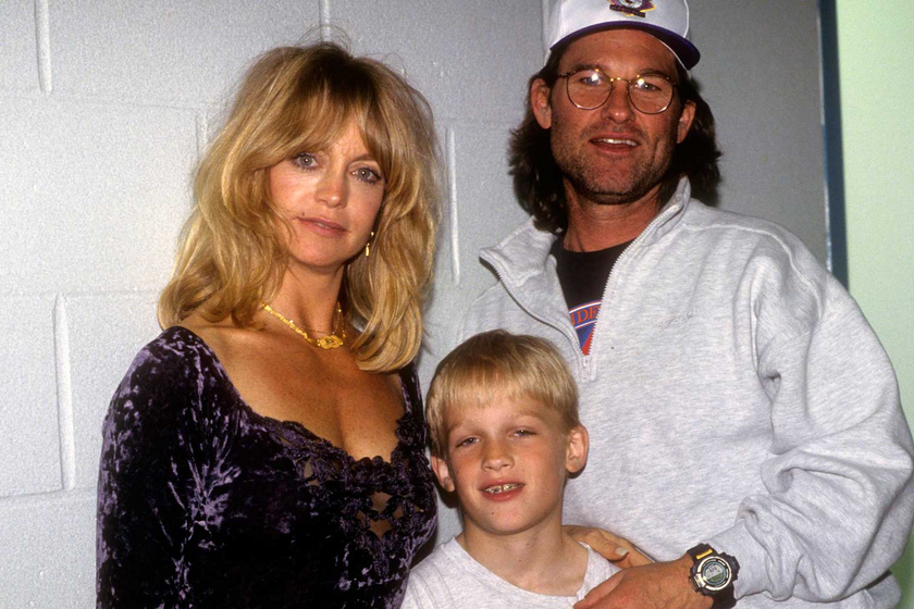 Ő Goldie Hawn és Kurt Russell közös gyermeke: a 36 éves Wyatt szőke, kék szemű színész lett