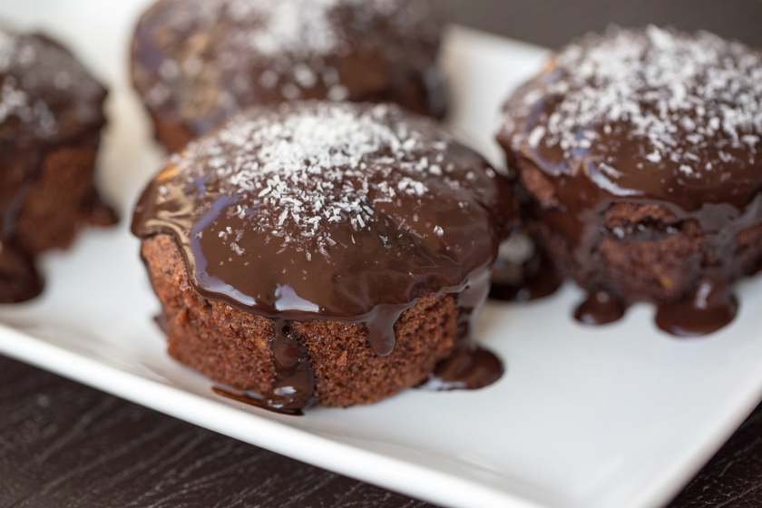 30 perces, dupla csokis, kókuszos muffin: csak keverd össze, a többit bízd a sütőre