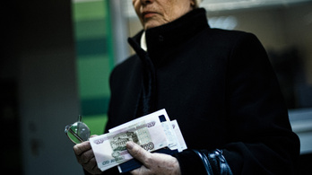 Ukrajna: soha nem látott mértékű hiány a nyugdíjalapnál