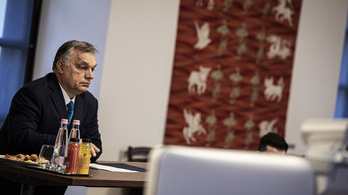 Orbán Viktor vasárnap felvette a hajnali műszakot