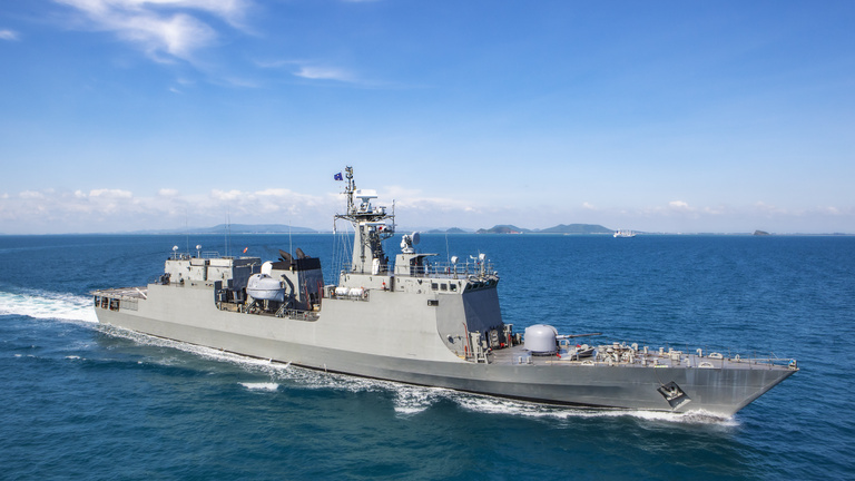 Éleződik az ukrán-orosz viszály, amerikai hadihajók tartanak a Fekete-tengerre