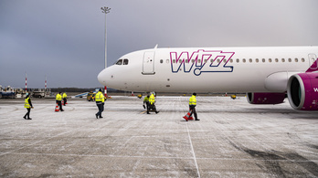Egyre dagad a leépítésekkel kapcsolatos botrány a Wizz Airnél