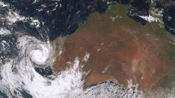 Tízezrek maradtak áram nélkül Ausztráliában a pusztító vihar után