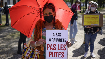 Francia szexmunkások tüntettek az ügyfeleik büntethetősége ellen