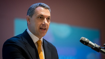 Lázár János szerint Orbán Viktor örök, Mészáros Lőrincből több kellene