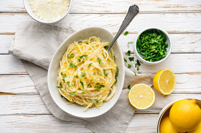 Az olaszok híres parmezános, citromos tésztája: a Pasta al Limone üde és gyors fogás