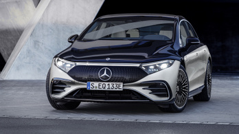 Már itthon is rendelhető a Mercedes elektromos csúcsmodellje