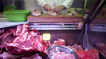 Pörög az infláció, negyedével is drágulhat a hús