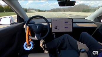 Túl könnyű átverni a Tesla Autopilot-ot