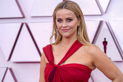 Reese Witherspoon piros estélyiben tündökölt az Oscar-gálán: fotókon a legszebb ruhák