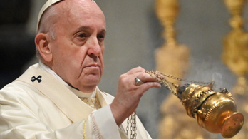 Világi bíróság elé állíttatja az egyház magas rangú tagjait Ferenc pápa